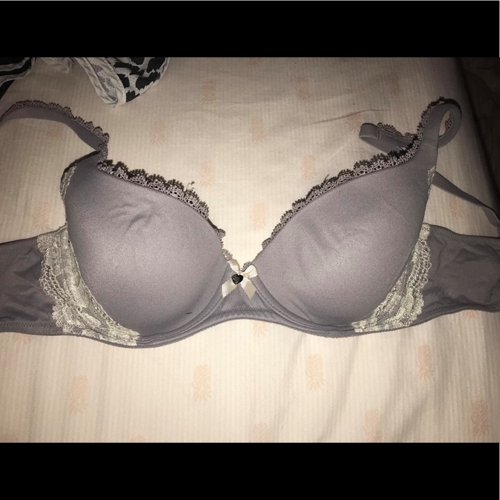 VS bra